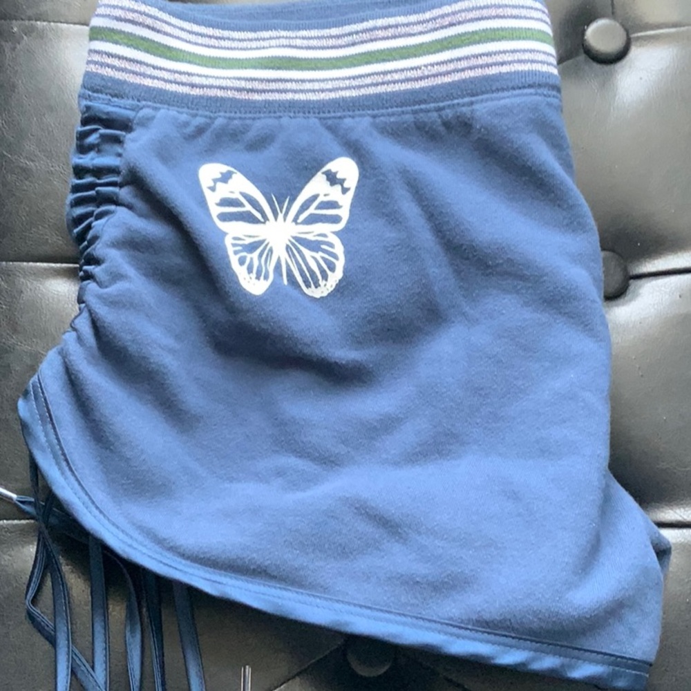 Moda International Shorts Size M